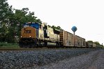 CSX 4724 on M-410